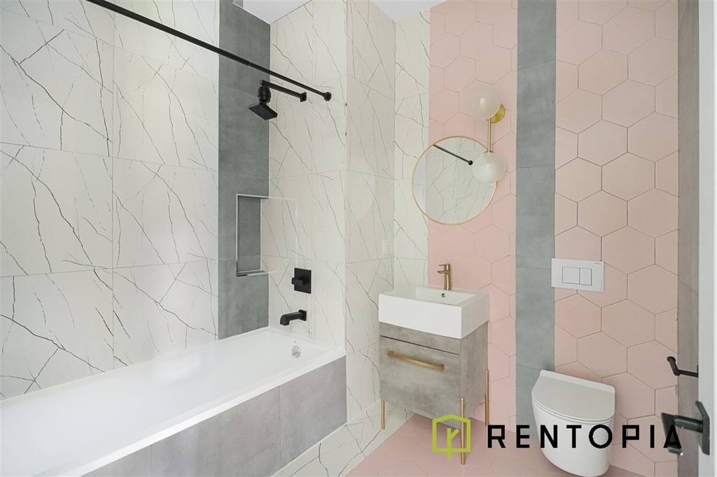 209 Montrose Avenue - Photo 7