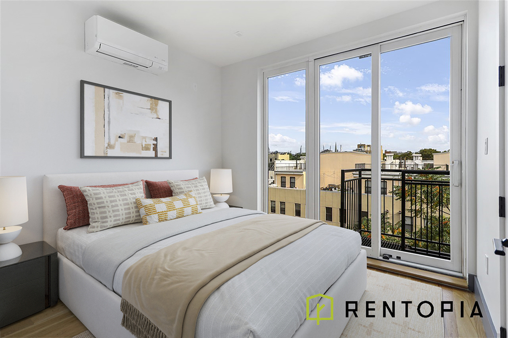209 Montrose Avenue - Photo 5