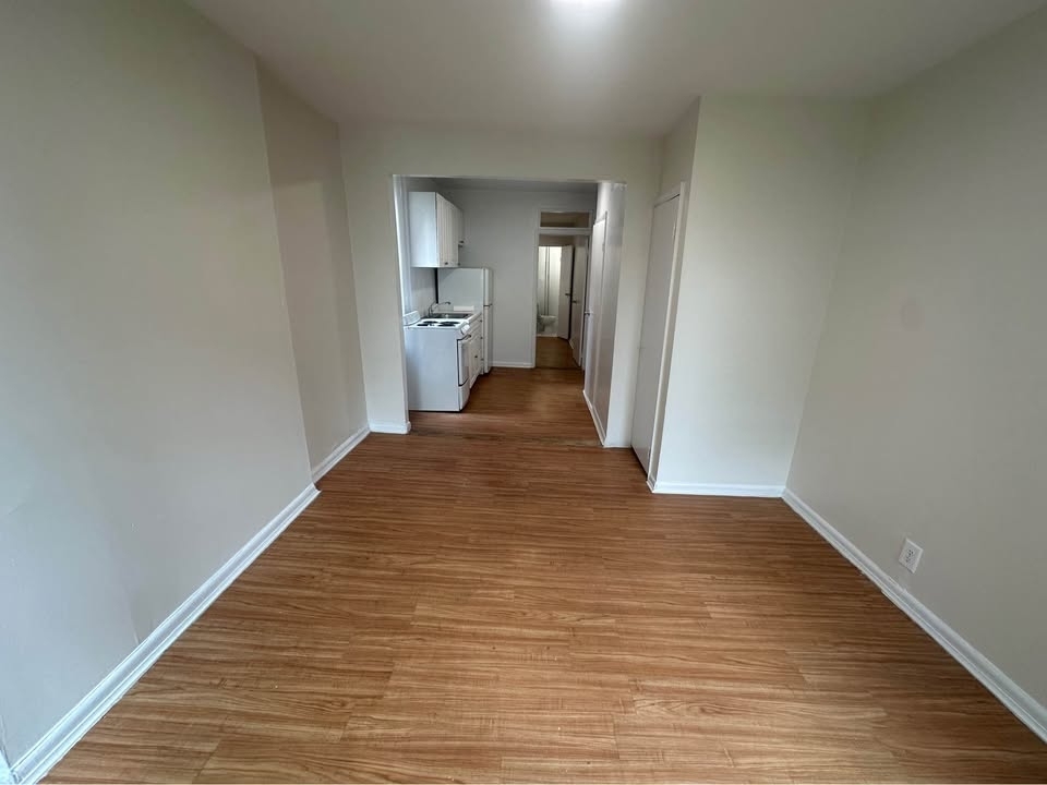 217 East 29th Street - Photo 13