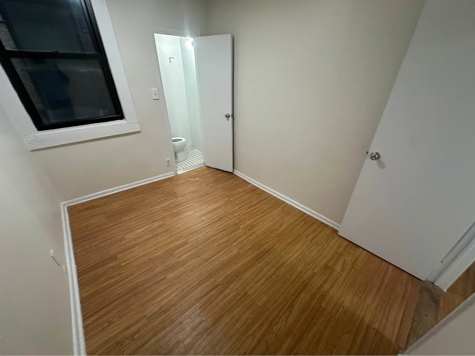 217 East 29th Street - Photo 5