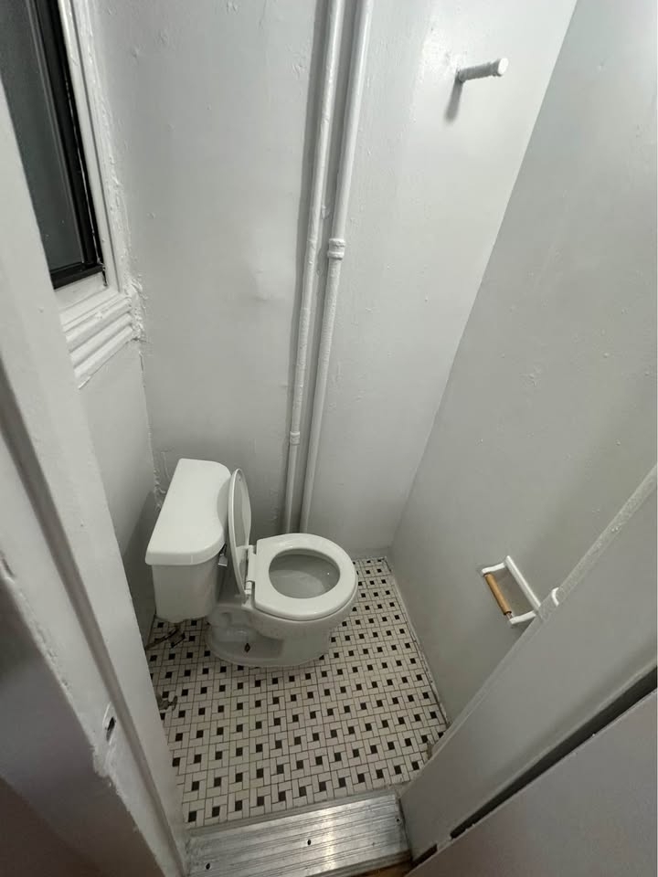 217 East 29th Street - Photo 7