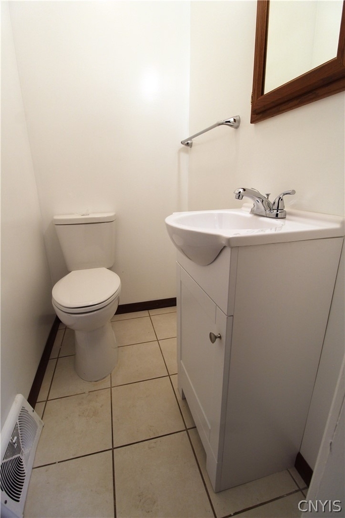 24 Forest Road - Photo 32