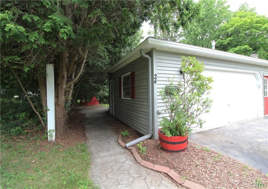 24 Forest Road - Photo 48