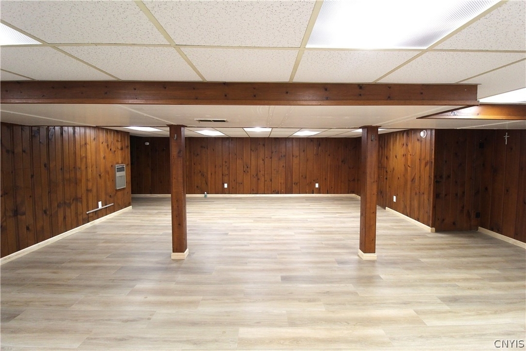 24 Forest Road - Photo 35