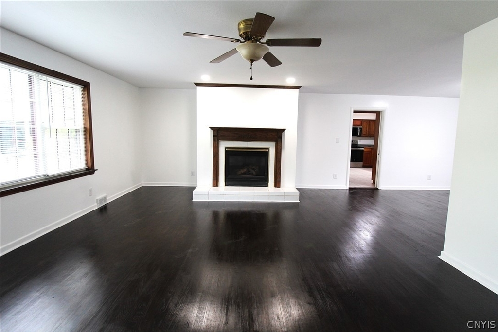 24 Forest Road - Photo 5