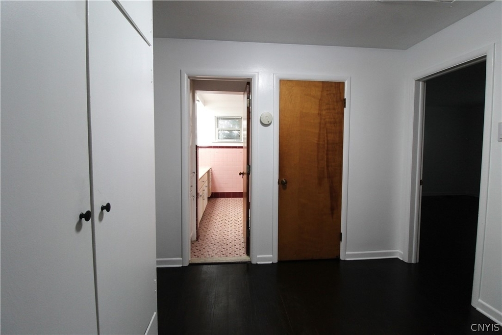 24 Forest Road - Photo 19