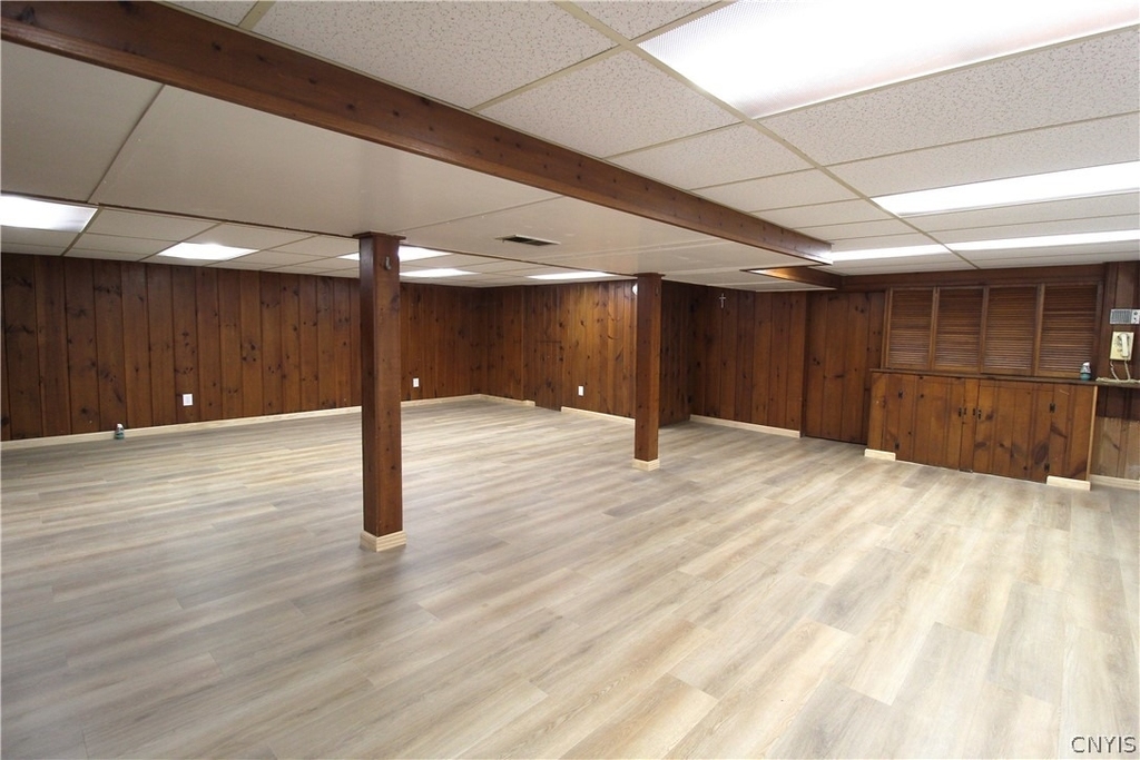 24 Forest Road - Photo 34
