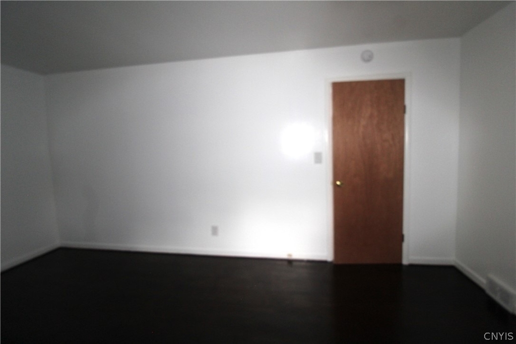 24 Forest Road - Photo 13