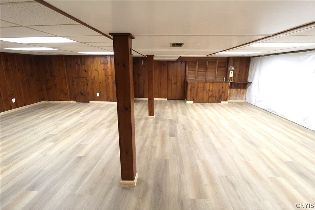 24 Forest Road - Photo 37