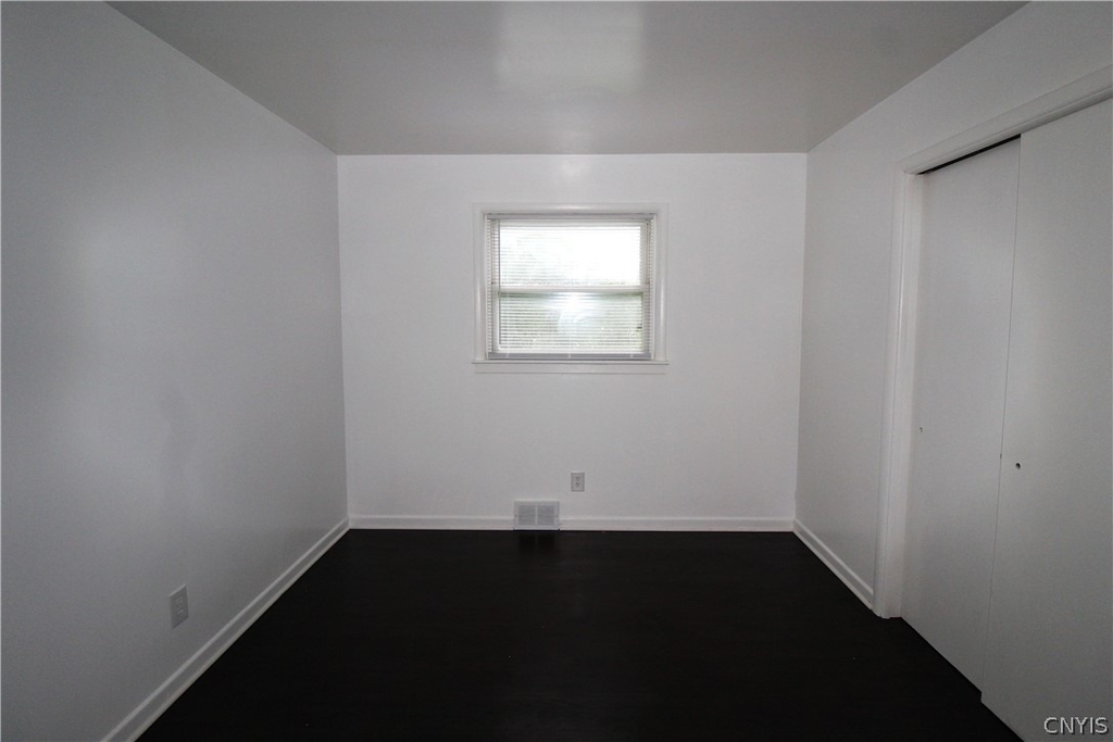 24 Forest Road - Photo 14
