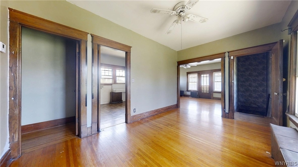 425 Johnson Street - Photo 5