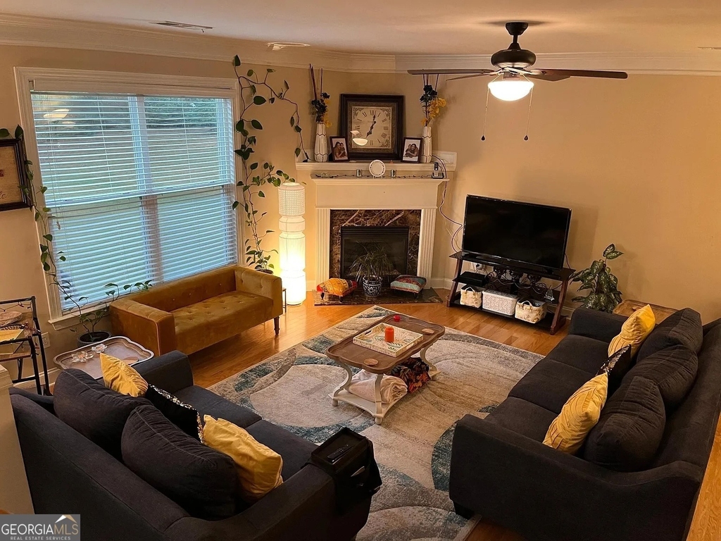 3630 Dalwood Drive - Photo 4