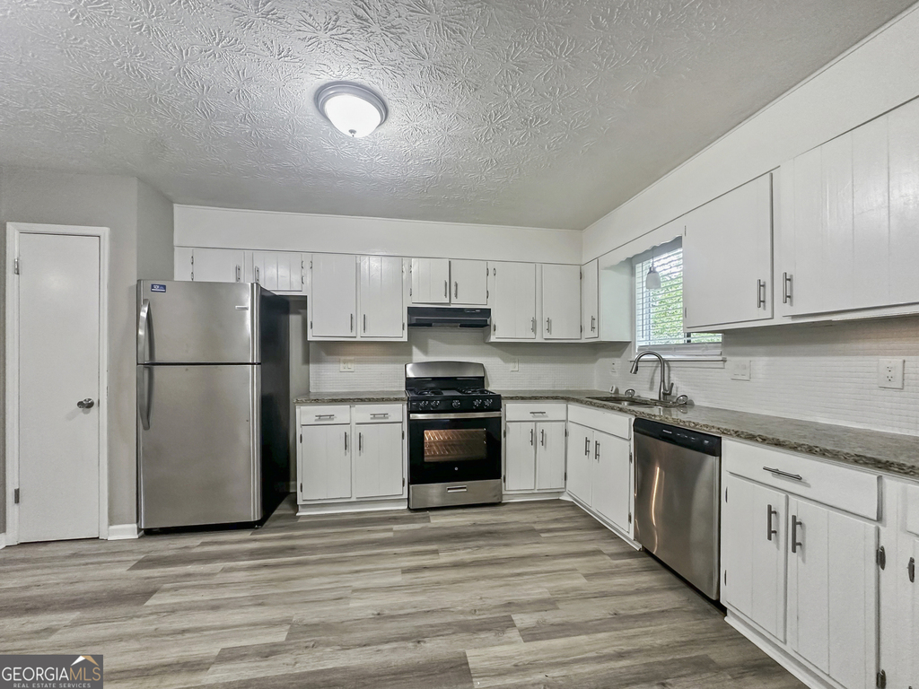 323 Park Ridge Court - Photo 4