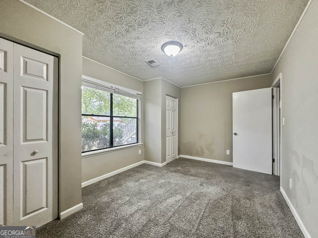 323 Park Ridge Court - Photo 14