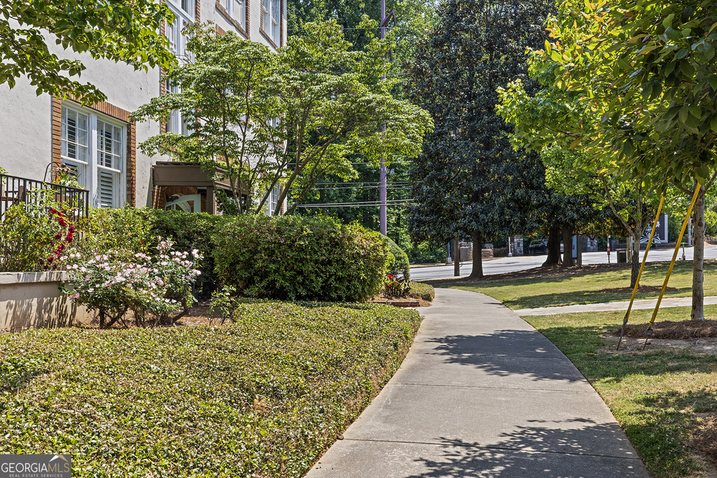 7 Park Lane Ne - Photo 1