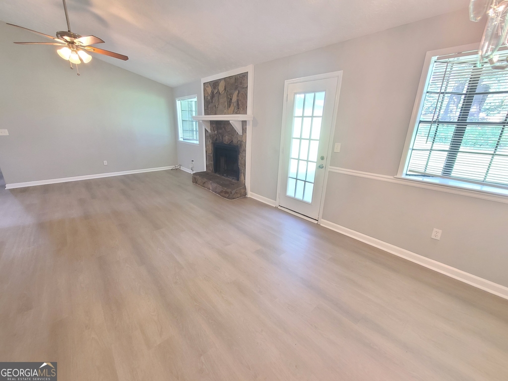 2652 Creek Hollow Drive - Photo 4
