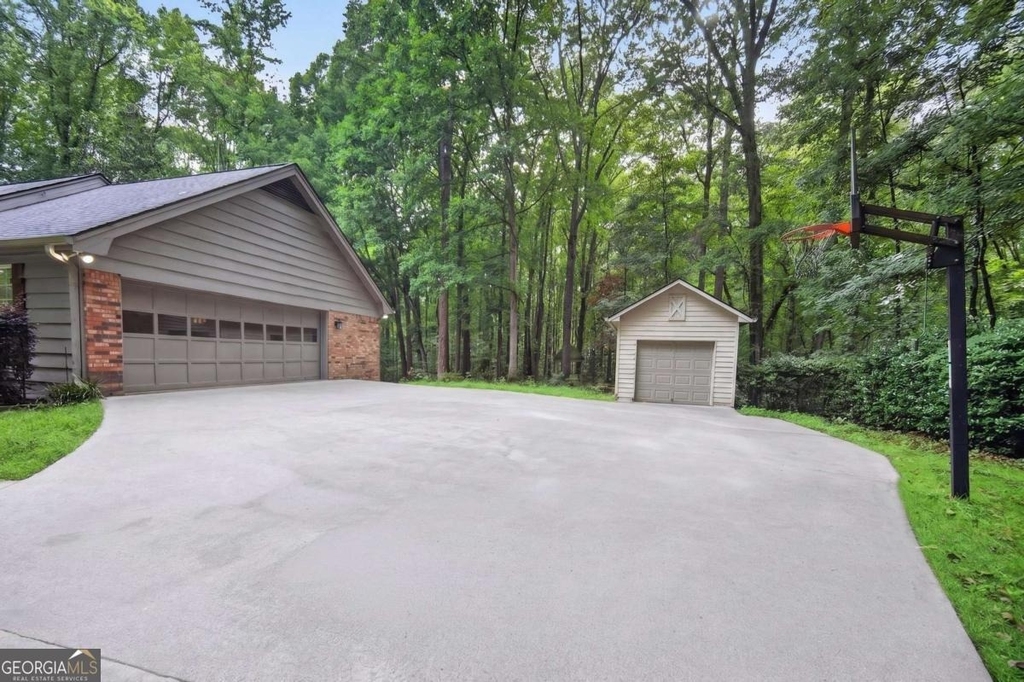 1955 Branchwood Court - Photo 4
