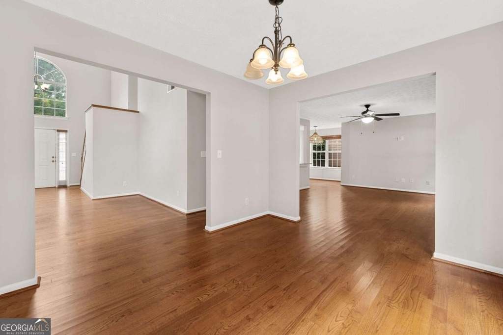 3868 Brushy Ridge Way - Photo 11