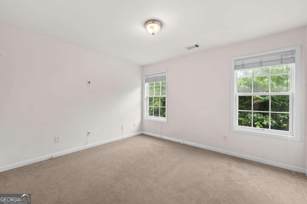 1058 Treymont Lane - Photo 33