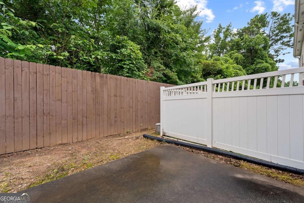 1058 Treymont Lane - Photo 35