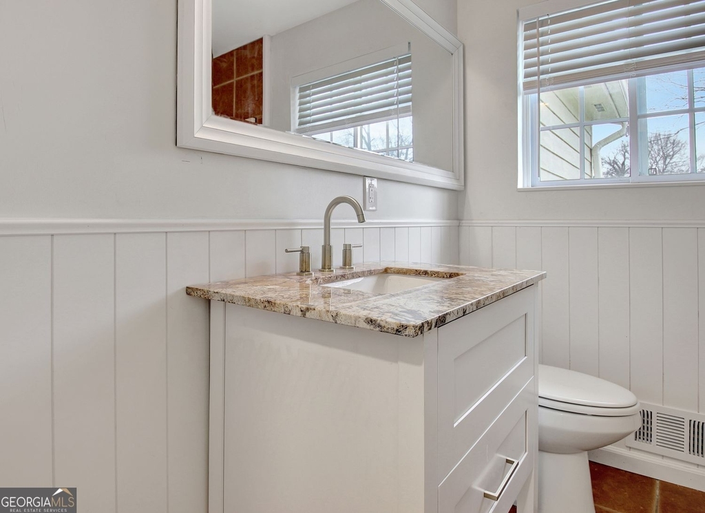 183 Pine Street Ne - Photo 40