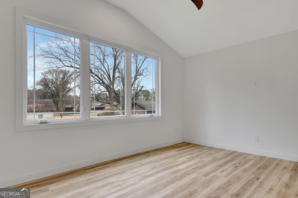 183 Pine Street Ne - Photo 26