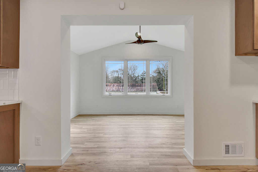 183 Pine Street Ne - Photo 24