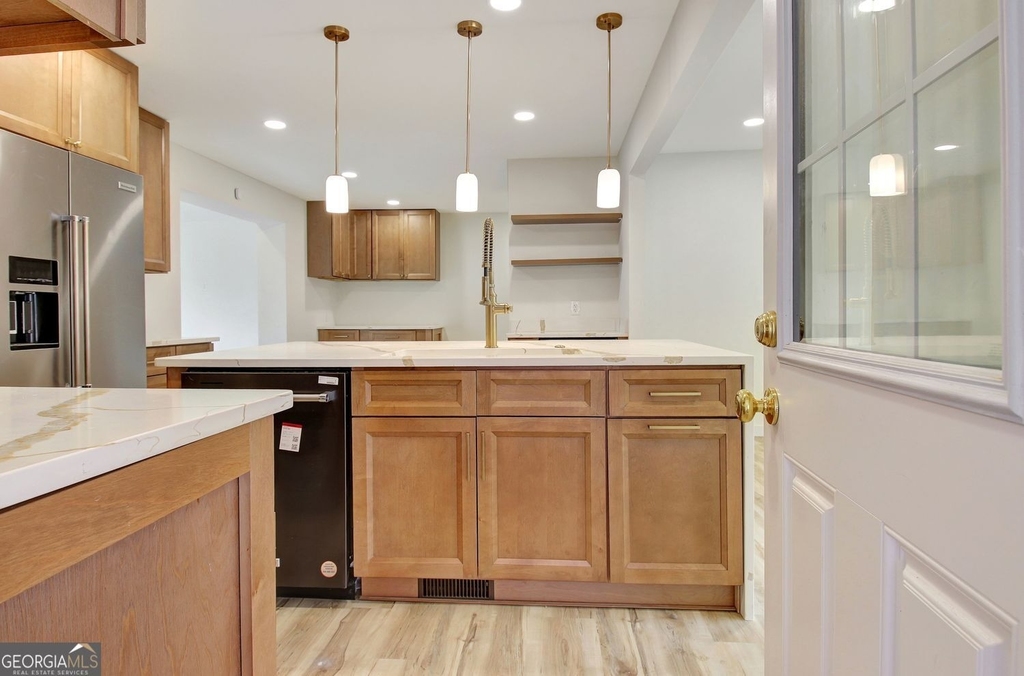 183 Pine Street Ne - Photo 18