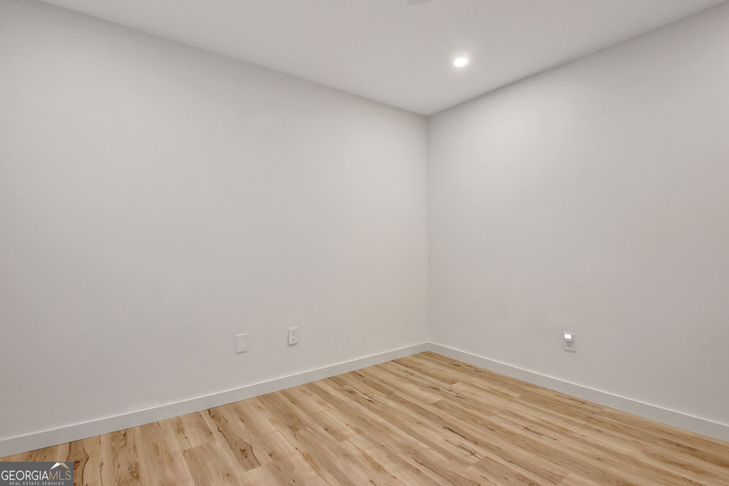 183 Pine Street Ne - Photo 36