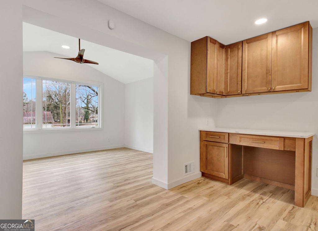 183 Pine Street Ne - Photo 21