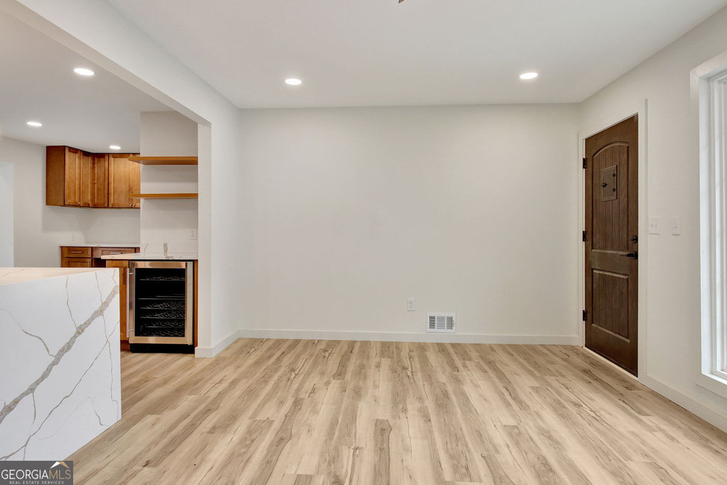 183 Pine Street Ne - Photo 9