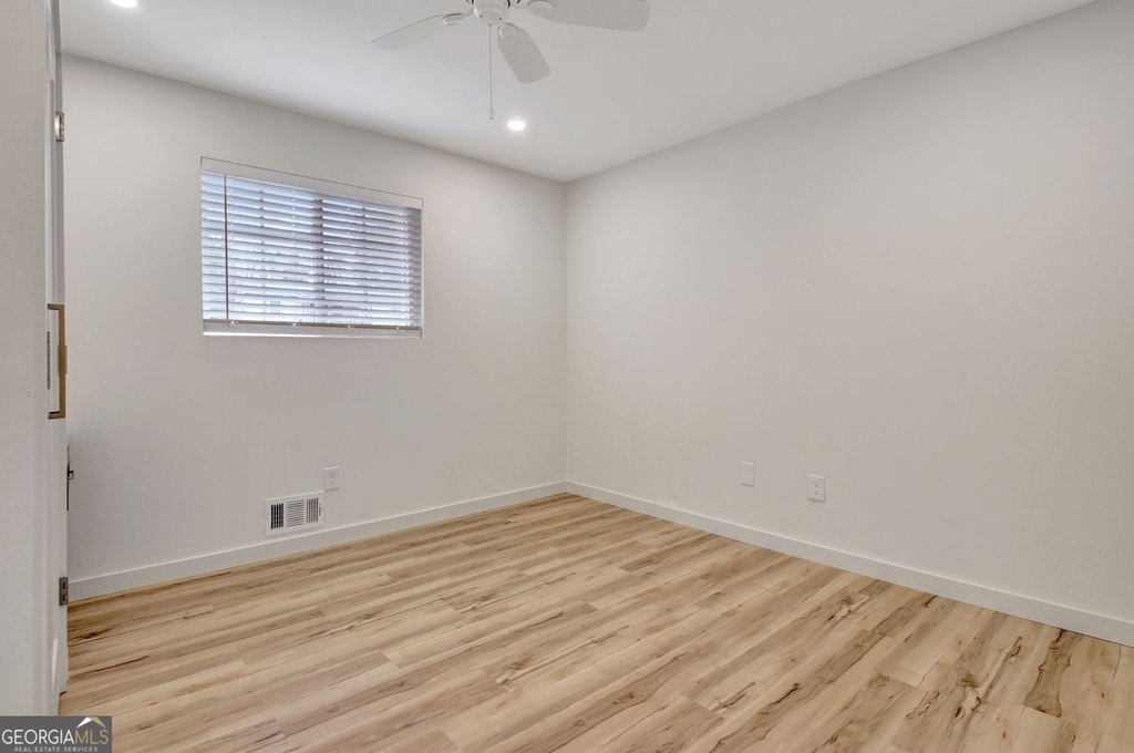 183 Pine Street Ne - Photo 43