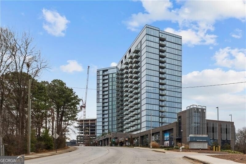 788 W Marietta Street - Photo 0