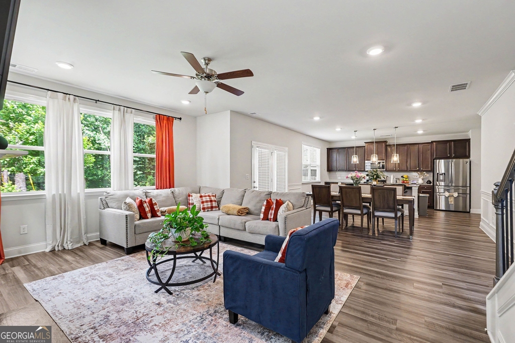 170 Glen Abbey Circle - Photo 8