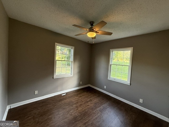 6790 Queen Mill Road Se - Photo 3