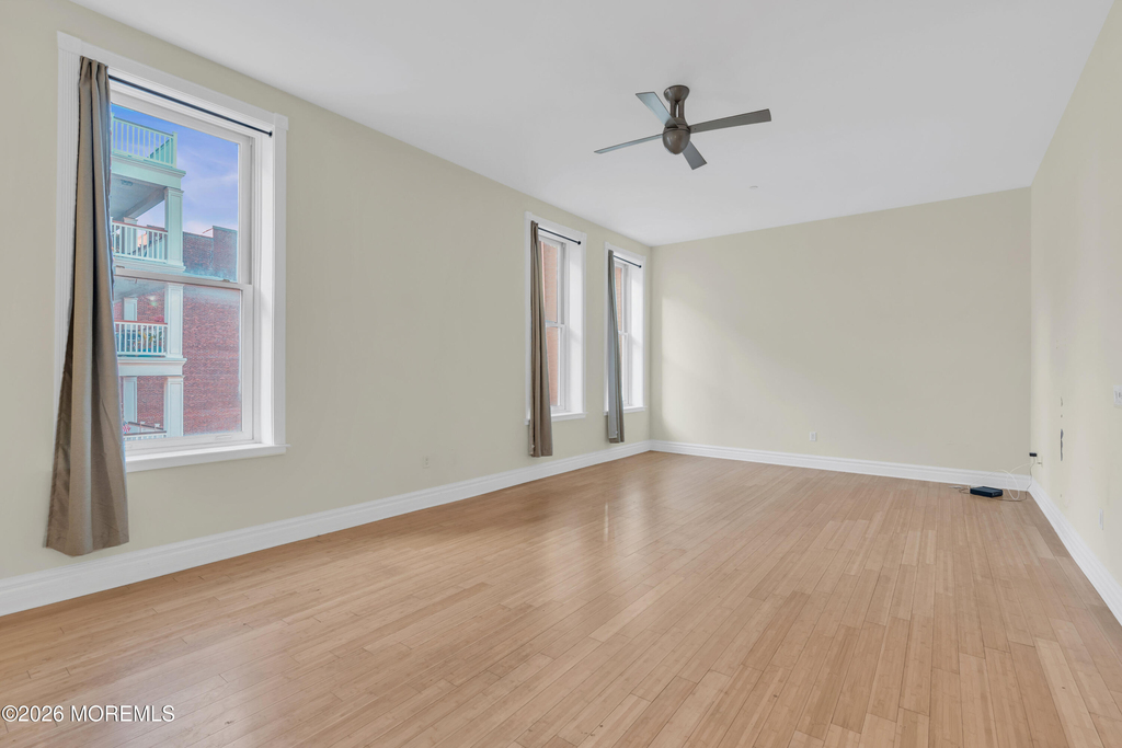 300 Emory Street - Photo 7