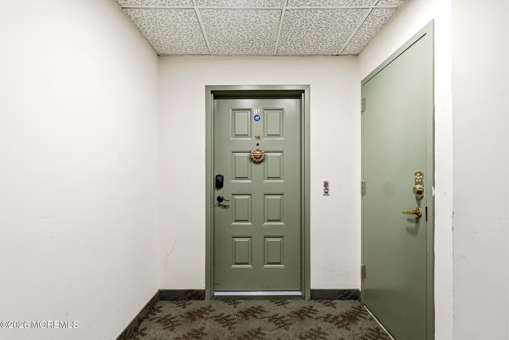300 Ocean Avenue N - Photo 5