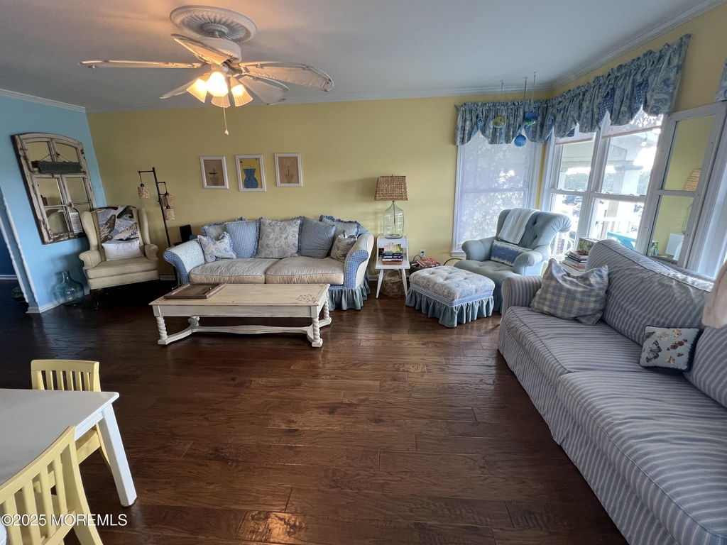 29 Broadway - Photo 8