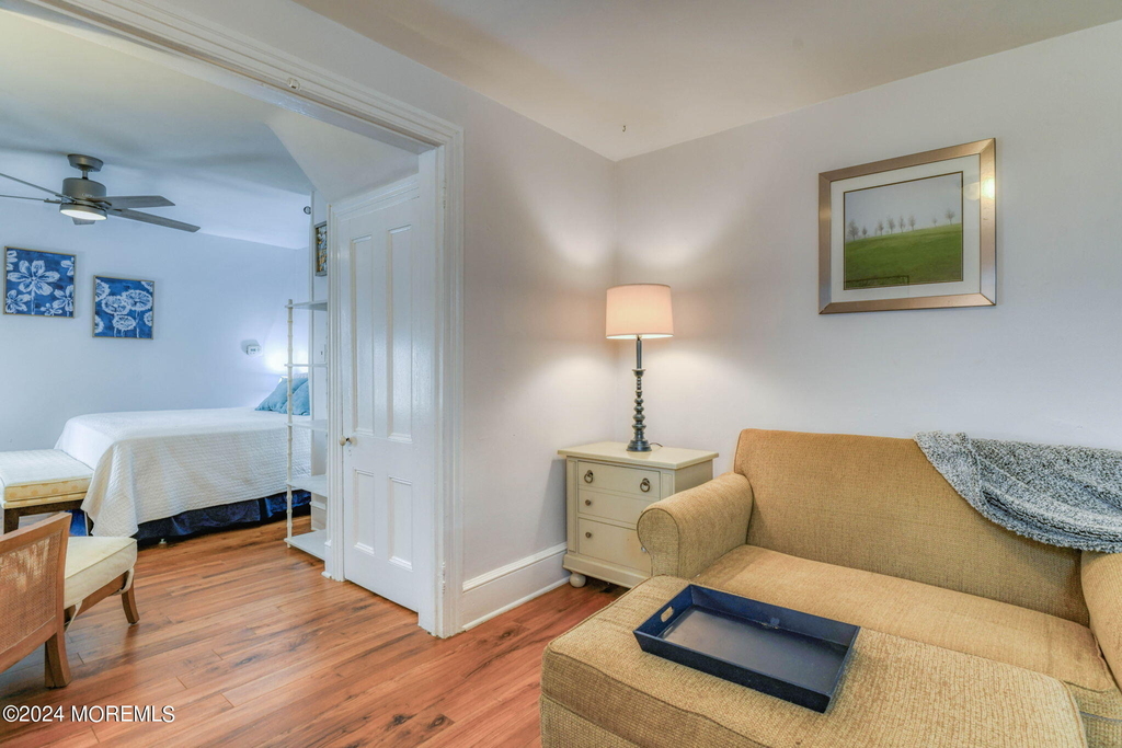 19 Webb Avenue - Photo 5