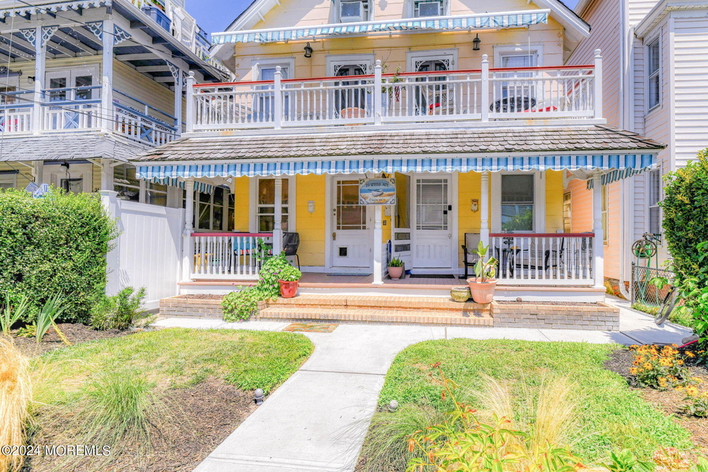 19 Webb Avenue - Photo 0