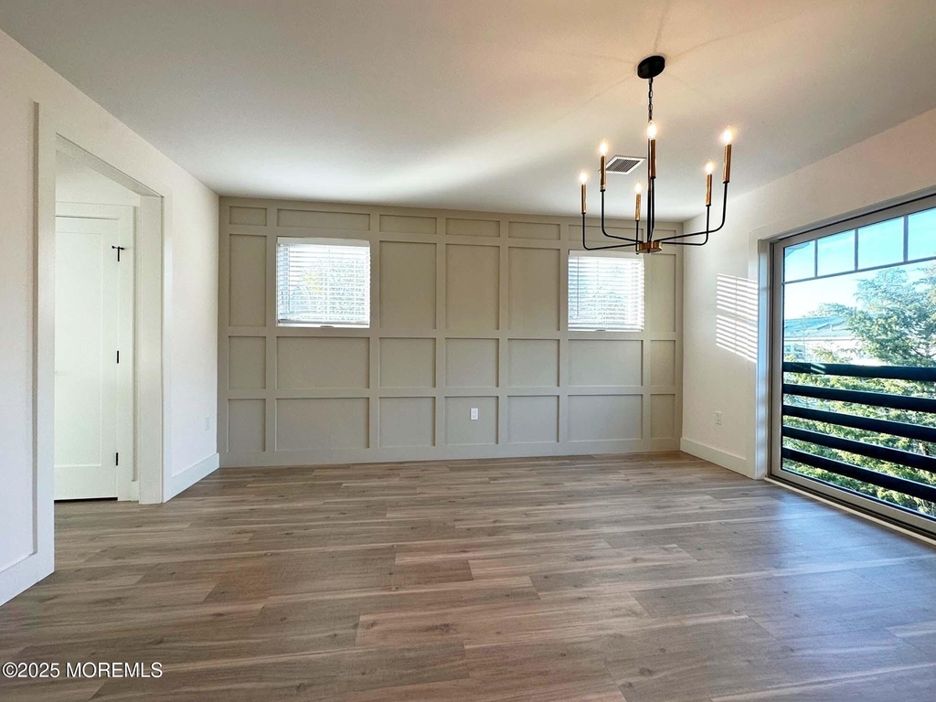 2139 Bridge Avenue - Photo 3