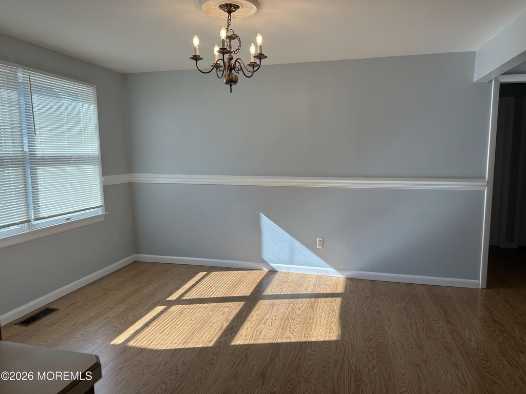 456 Hulse Avenue - Photo 7