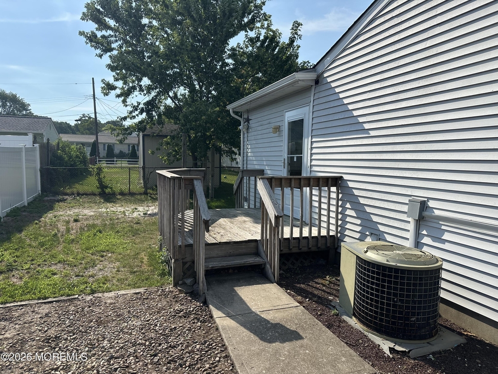 456 Hulse Avenue - Photo 25