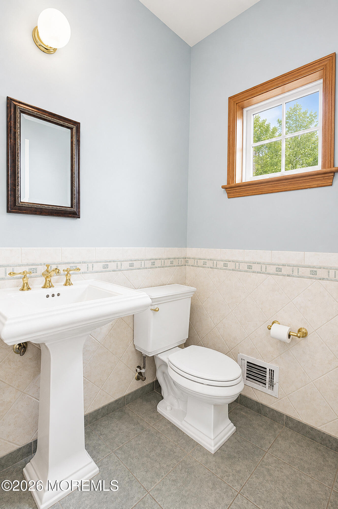 350 Bernard Drive - Photo 29