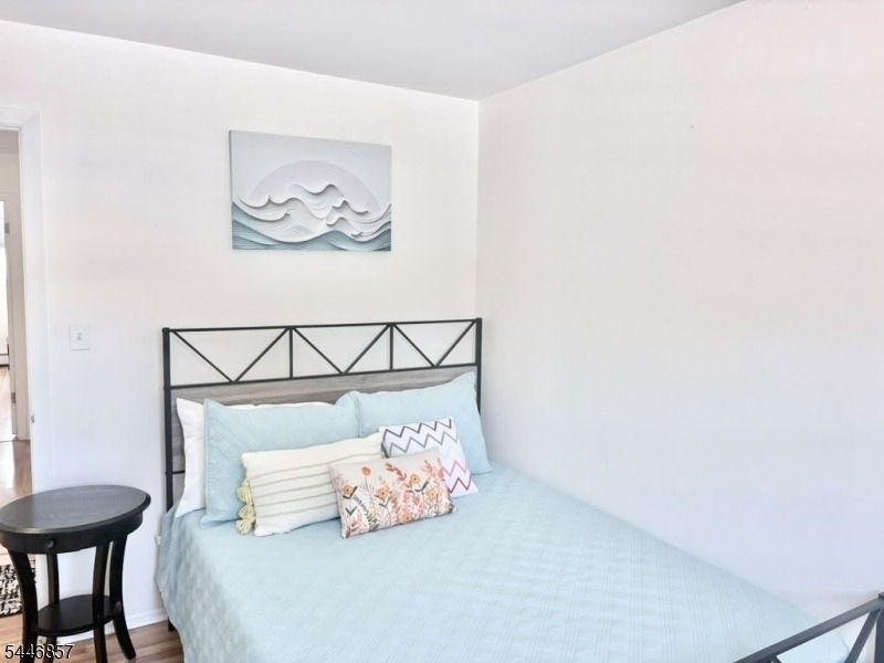 104 Nautilus Dr - Photo 8