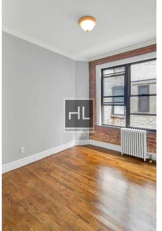 East 13th Street - Photo 2