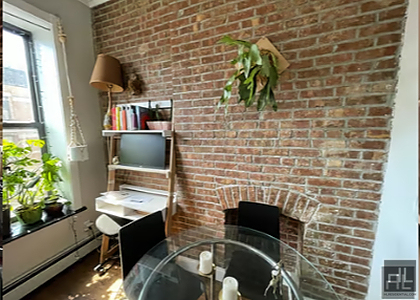 West 103 Street - Photo 1