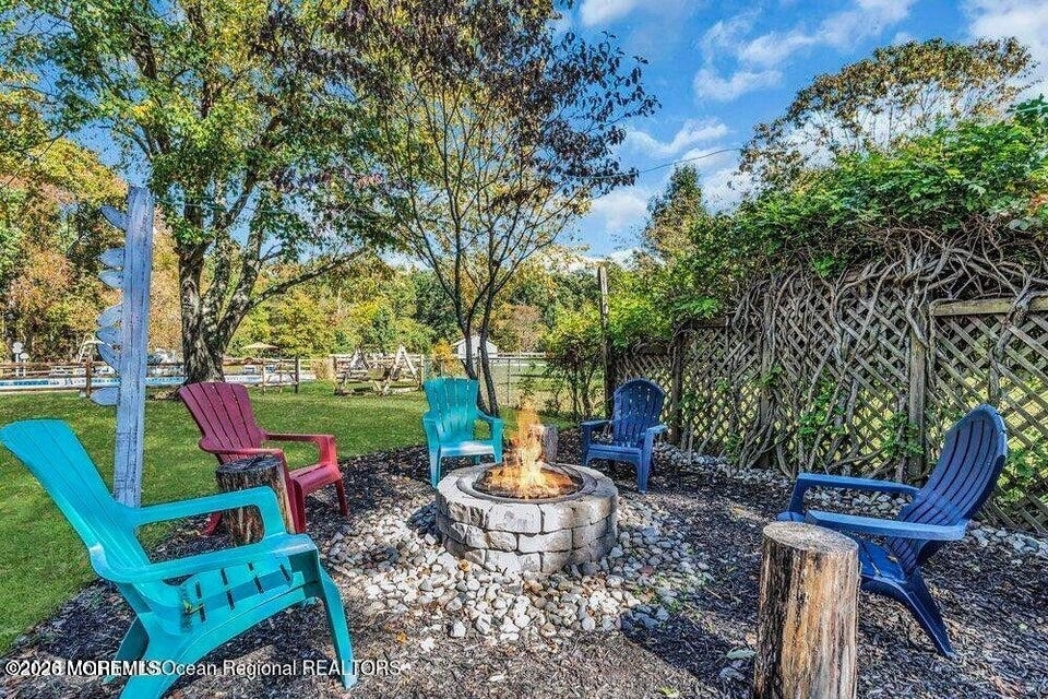 541 Frank Applegate Road - Photo 30