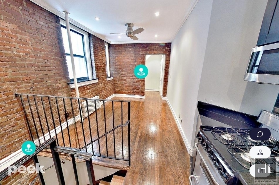 East 13th Street - Photo 2