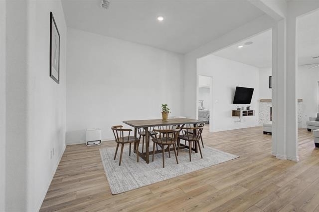 1724 Emmanuel Lane - Photo 2